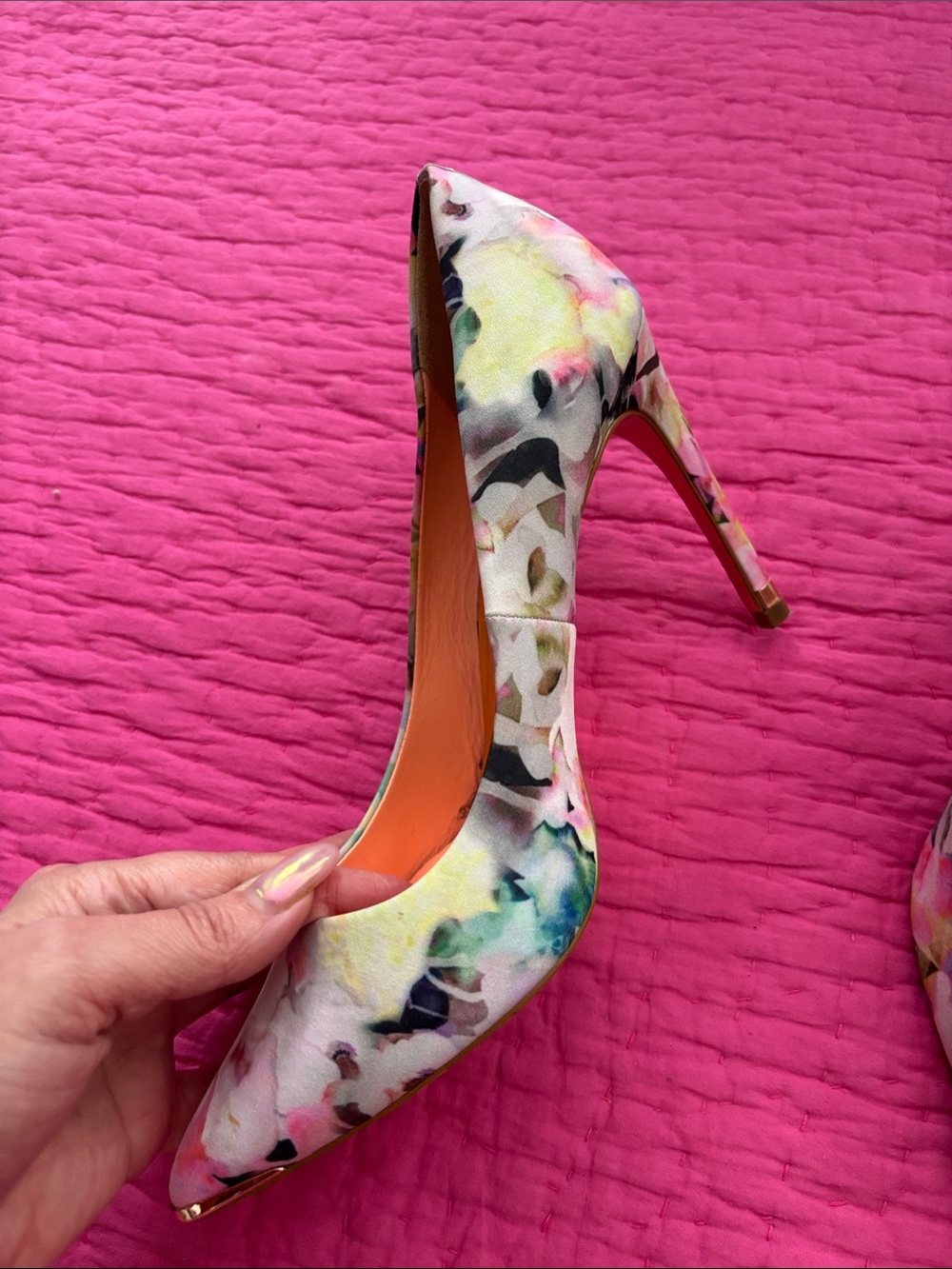 Ted Baker Multicolor Floral Pointed-Toe Pumps - Picture 5 of 10